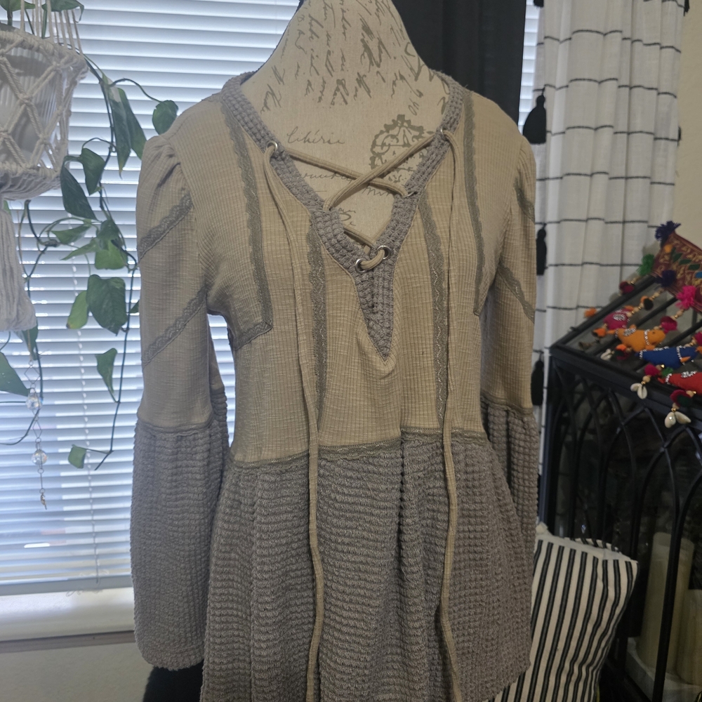 POL Peplum Knit Sweater in Beige and Gray Lace Fairy Boho